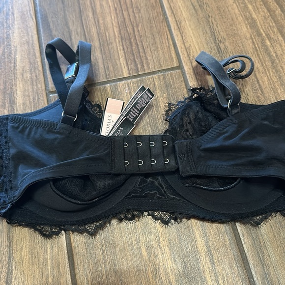 Brand new Victoria Secret Dream Angels black lace velvet bra 32 DDD - Picture 4 of 5